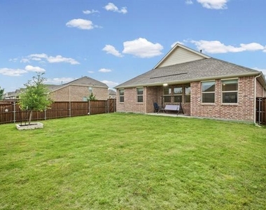 5948 Priory Drive - Photo Thumbnail 24