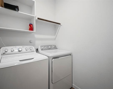 5948 Priory Drive - Photo Thumbnail 19