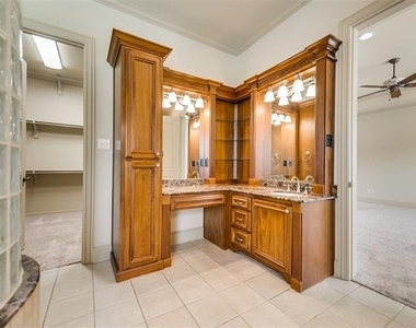30 Kingsbury Trail - Photo Thumbnail 27