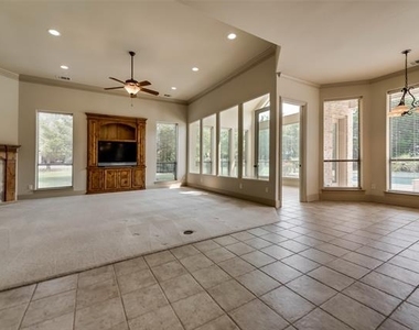 30 Kingsbury Trail - Photo Thumbnail 9