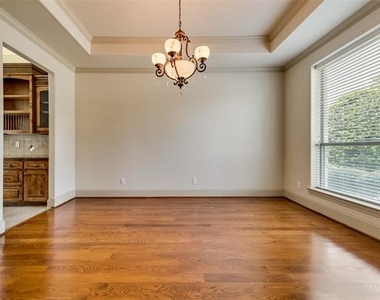 30 Kingsbury Trail - Photo Thumbnail 18