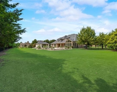 30 Kingsbury Trail - Photo Thumbnail 34