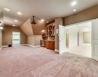 30 Kingsbury Trail - Photo Thumbnail 31