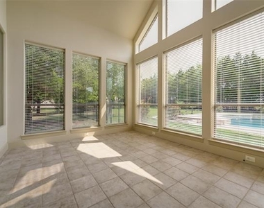 30 Kingsbury Trail - Photo Thumbnail 19