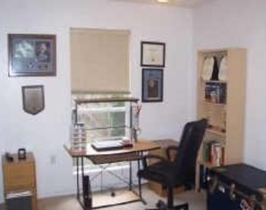 5133 Bridle Path Lane - Photo Thumbnail 9