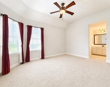 7304 Meadow Glen Drive - Photo Thumbnail 30