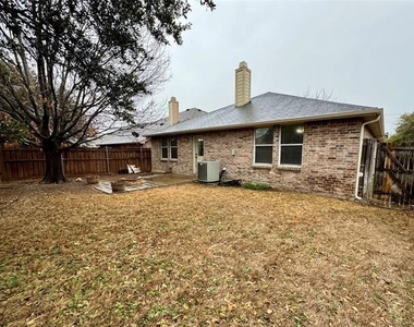 12824 Vassar Drive - Photo Thumbnail 17