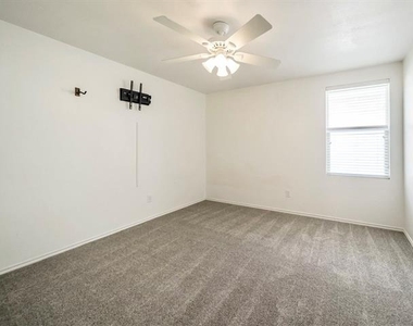 12824 Vassar Drive - Photo Thumbnail 14