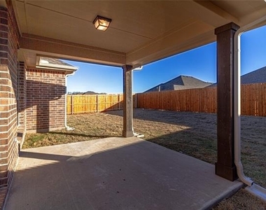3004 Teak Drive - Photo Thumbnail 29