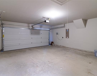 3004 Teak Drive - Photo Thumbnail 28