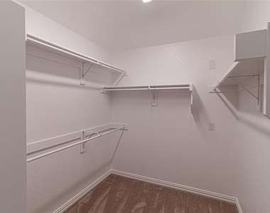 3004 Teak Drive - Photo Thumbnail 24