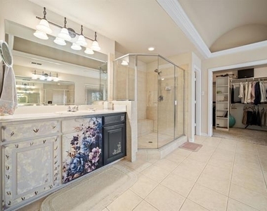 1571 Coastal Drive - Photo Thumbnail 18