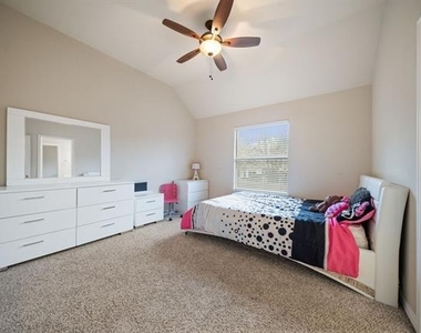 1571 Coastal Drive - Photo Thumbnail 26