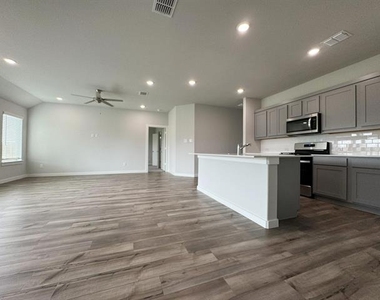3705 Ray Roberts Drive - Photo Thumbnail 7