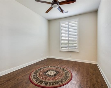1407 Bridle Boulevard - Photo Thumbnail 19
