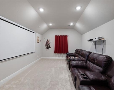 11833 Toppell Trail - Photo Thumbnail 27