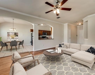 803 Hibiscus Trail - Photo Thumbnail 3