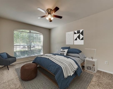 803 Hibiscus Trail - Photo Thumbnail 6