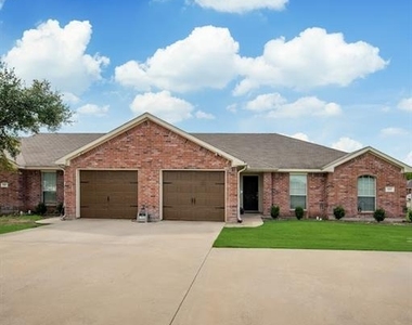 803 Hibiscus Trail - Photo Thumbnail 1