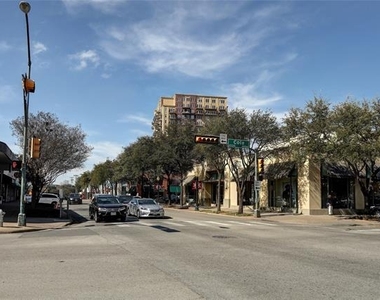 4314 Travis Street - Photo Thumbnail 8