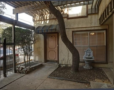 4314 Travis Street - Photo Thumbnail 6