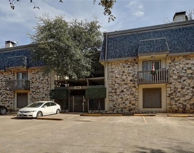 4314 Travis Street - Photo Thumbnail 7