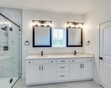 7207 Switchgrass Road - Photo Thumbnail 24