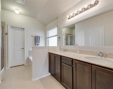 3406 Van Zandt Road - Photo Thumbnail 4