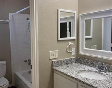 5824 Storm Drive - Photo Thumbnail 11