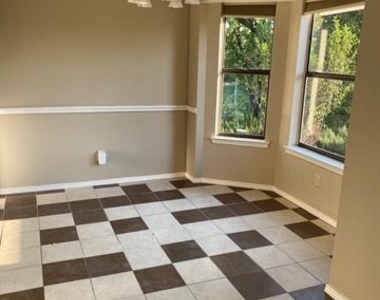 5824 Storm Drive - Photo Thumbnail 18