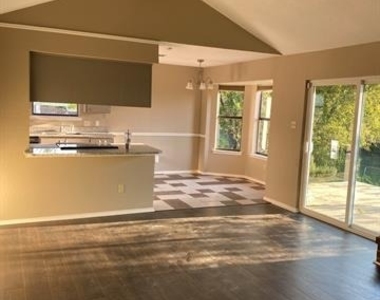 5824 Storm Drive - Photo Thumbnail 26