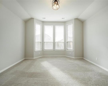1113 Sheldon Drive - Photo Thumbnail 21