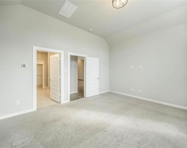 1113 Sheldon Drive - Photo Thumbnail 22