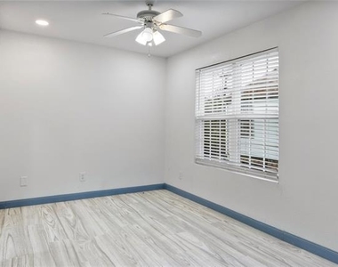 4620 San Jacinto Street - Photo Thumbnail 12