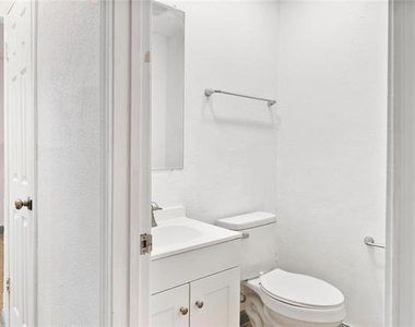 4620 San Jacinto Street - Photo Thumbnail 10