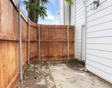 4620 San Jacinto Street - Photo Thumbnail 17