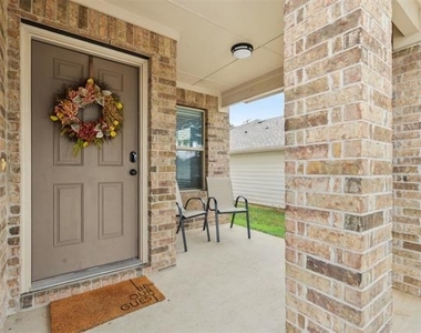 1823 Sea Gull Drive - Photo Thumbnail 1