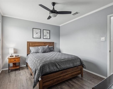 1823 Sea Gull Drive - Photo Thumbnail 19