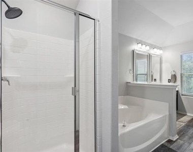 1823 Sea Gull Drive - Photo Thumbnail 14