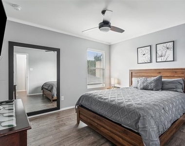 1823 Sea Gull Drive - Photo Thumbnail 18