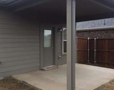 1824 Tomahawk Trail - Photo Thumbnail 17