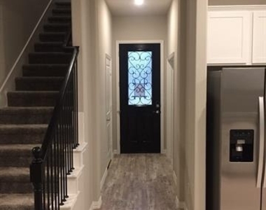 1824 Tomahawk Trail - Photo Thumbnail 2