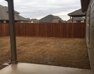 1824 Tomahawk Trail - Photo Thumbnail 16