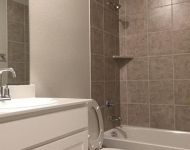 1824 Tomahawk Trail - Photo Thumbnail 6