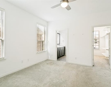 242 Woodson Street - Photo Thumbnail 25