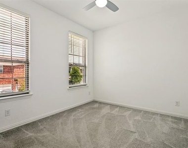 242 Woodson Street - Photo Thumbnail 31