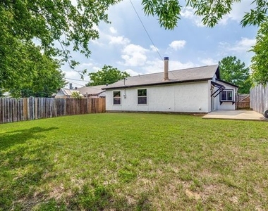 1505 Gentle Wind Drive - Photo Thumbnail 13