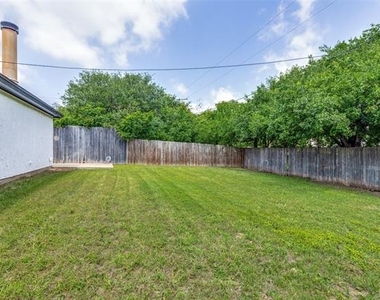 1505 Gentle Wind Drive - Photo Thumbnail 14