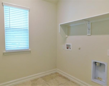 1321 Millican Lane - Photo Thumbnail 30