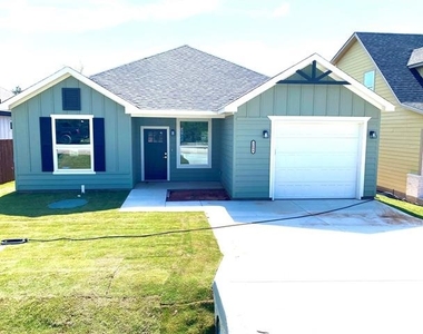 5718 Barkridge Drive - Photo Thumbnail 25